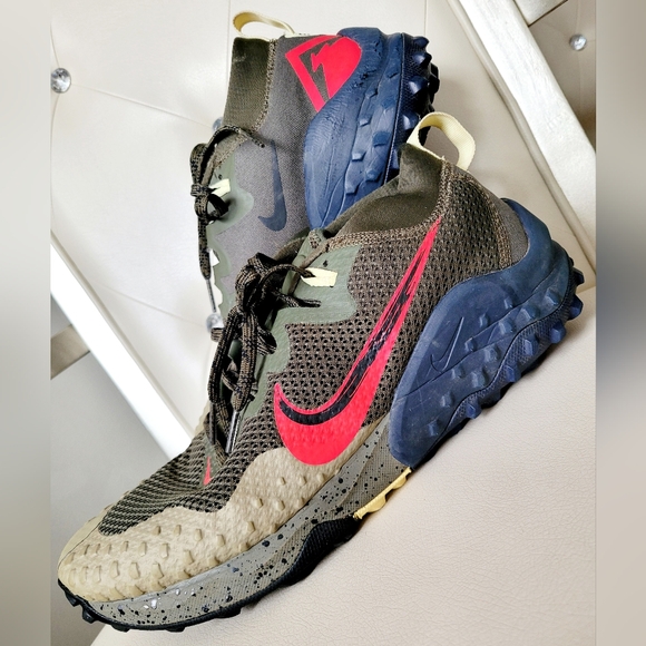 Nike Wildhorse7' Cargo KhakiSiren Red Trail/Running Hiking/Drive Sneaker Mens9.5 - Picture 2 of 16